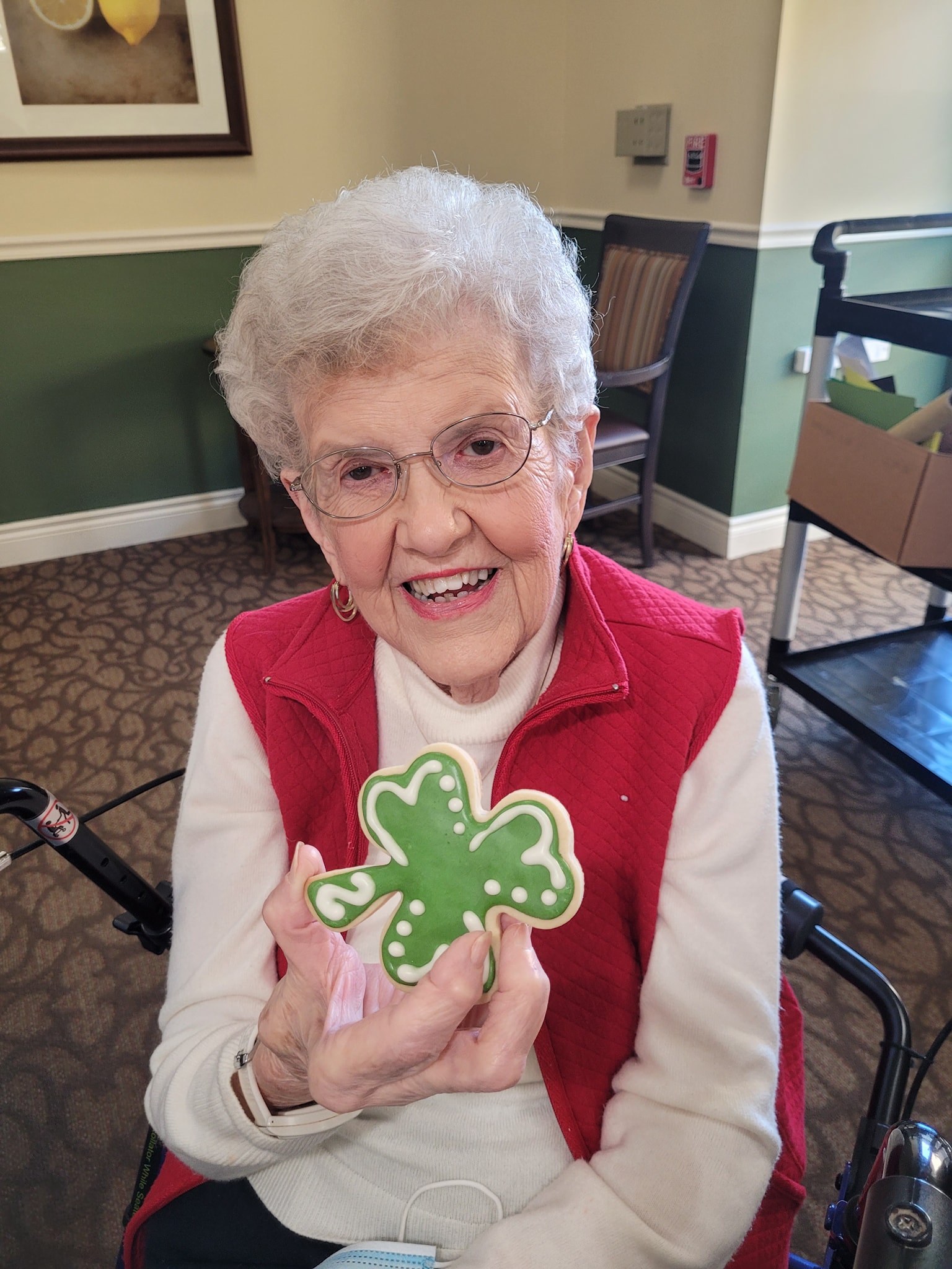 Resident at The Parkway Senior Living in Blue Springs, MO